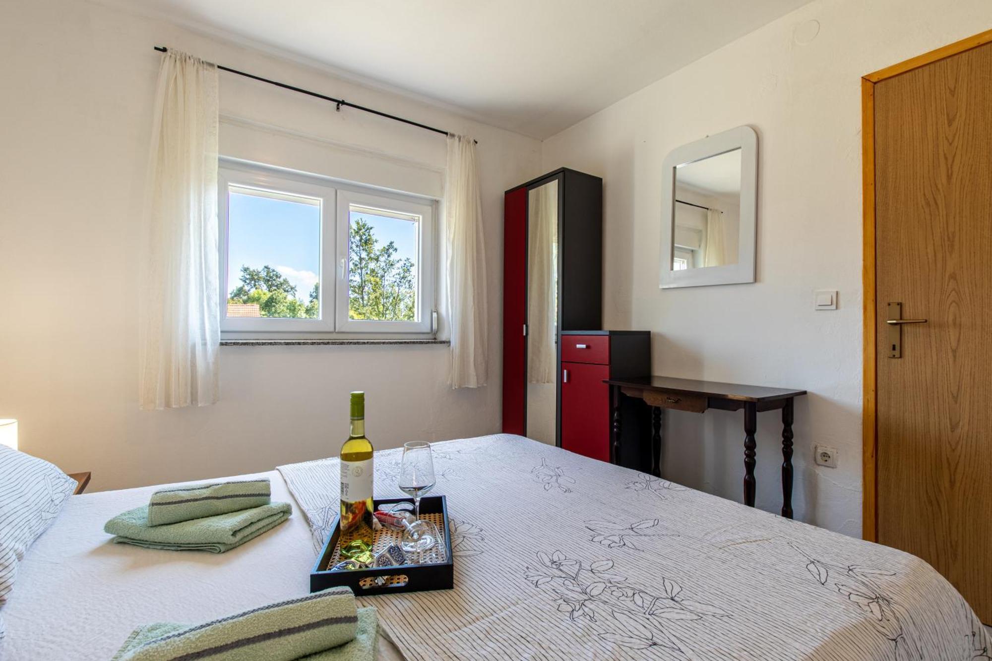 Lucija Apartment Lovinac  Bagian luar foto